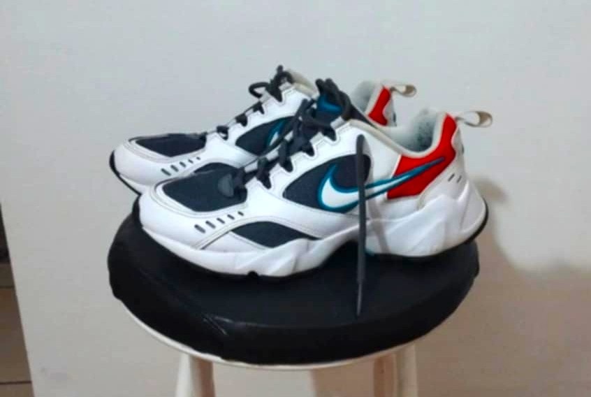 Botasky Nike AIR
