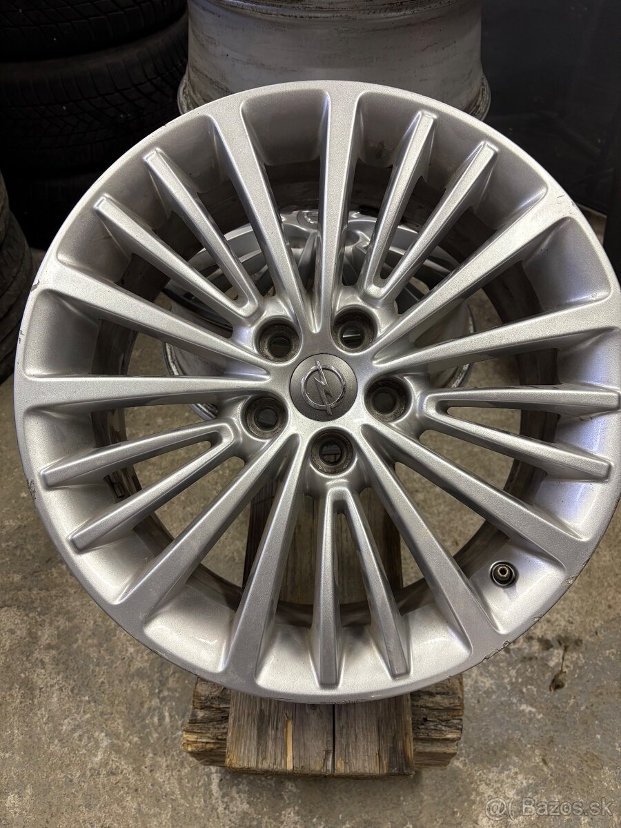 elektróny opel 5x105 R17