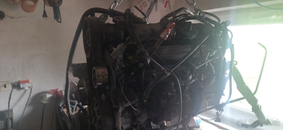 Predám motor z prevodovkou fiat 2.8idtd