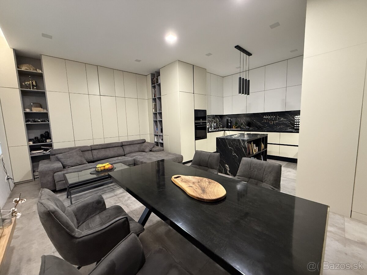 Predaj 3-izbový byt (3+KK) o výmere 95m² v centre mesta