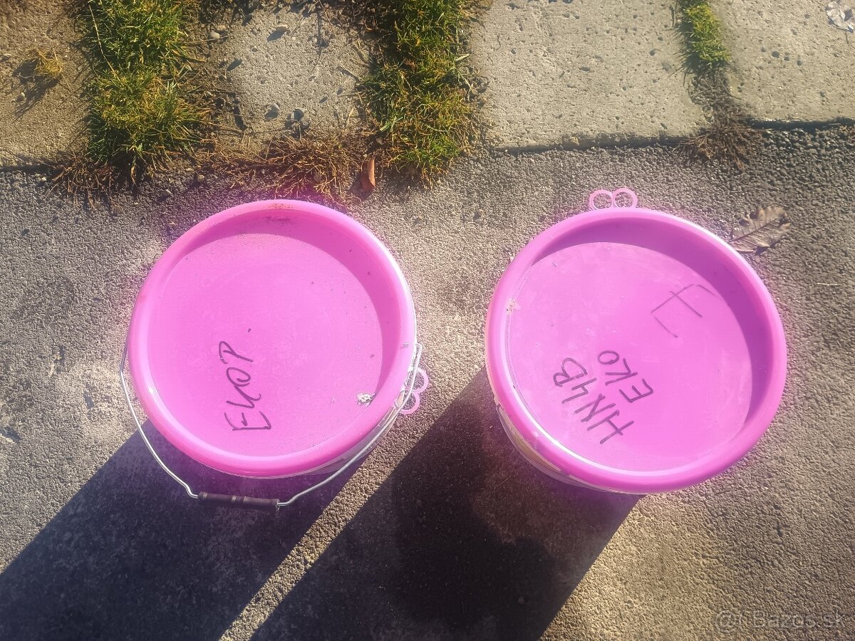 Tenkovrstvova fasadna omietka