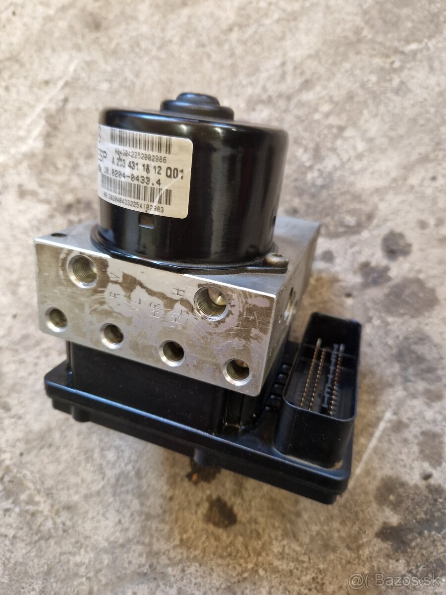 ABS kocka 2.6 benzín, Mercedes Benz, w203