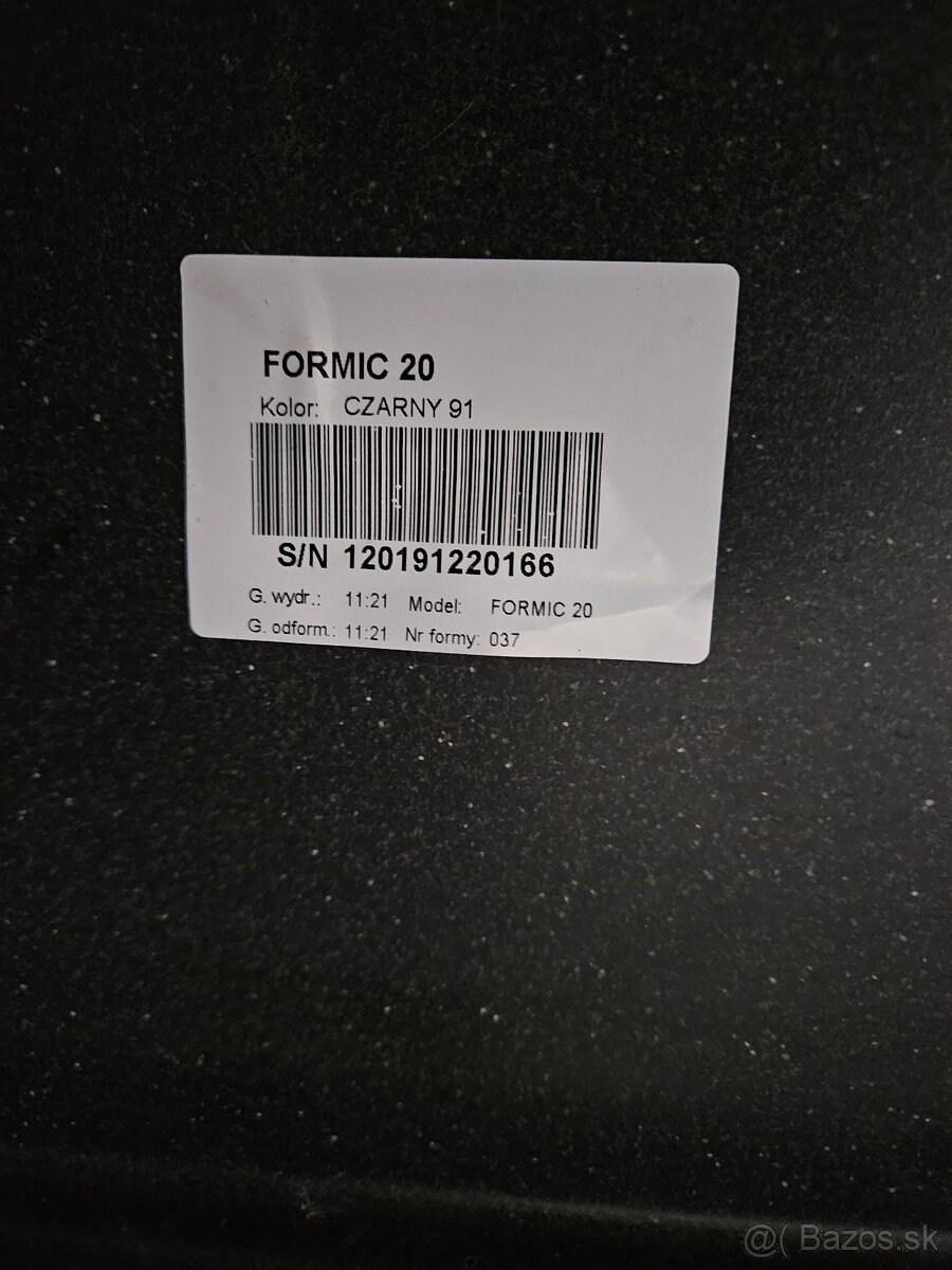 Granitový drez čierny