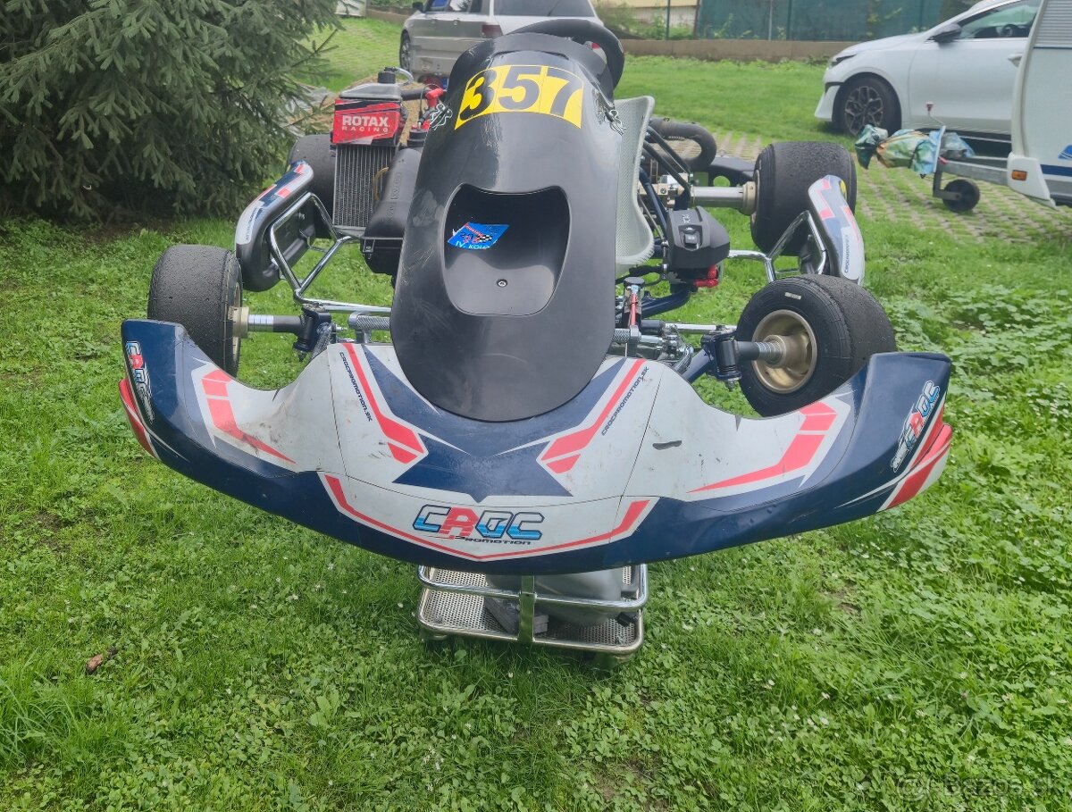Motokara Rotax Max Senior + náhradné diely