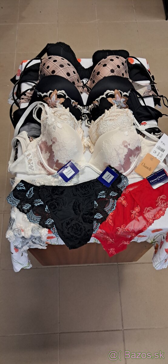 Podprsenky a nohavičky