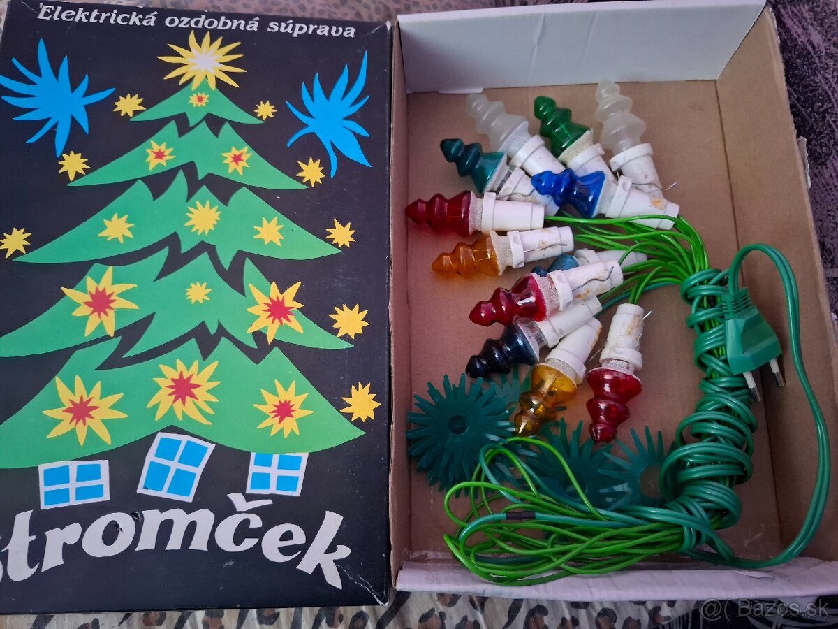 Stare vianočne svetielka stromčeky