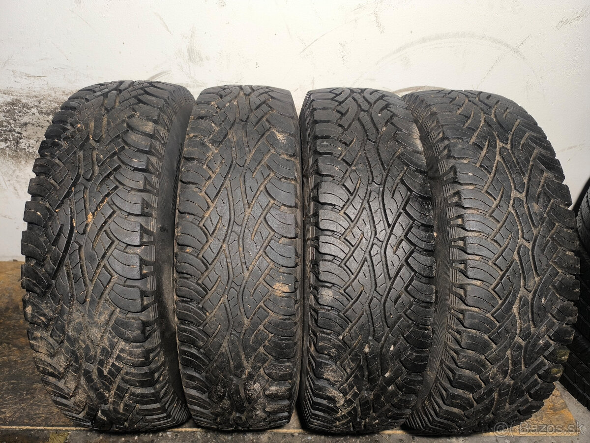 235/85 R16C Celoročné Offroad pneumatiky Continental 4 kusy