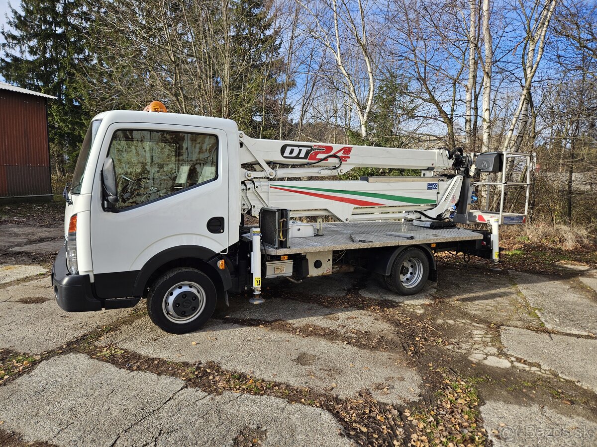 Montážní plošina 24m