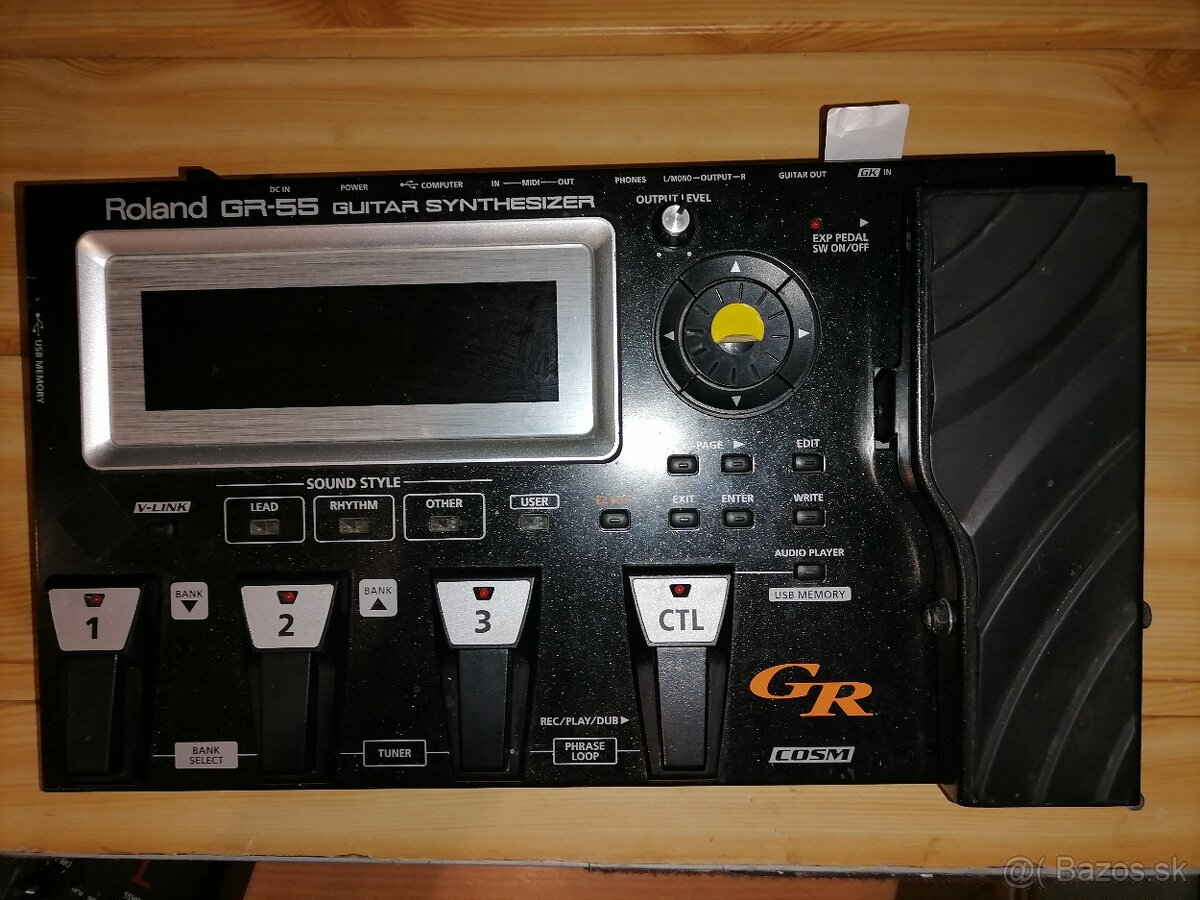 predam roland gr55 Gitarový syntetizátor
