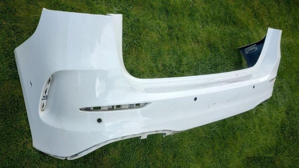 Mercedes B - class W247 2018 - zadny naraznik AMG