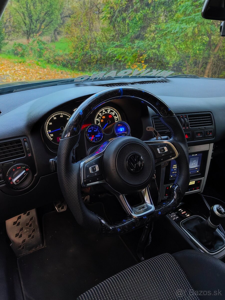 Karbonový volant Golf 7, Arteon, T-Roc, Polo