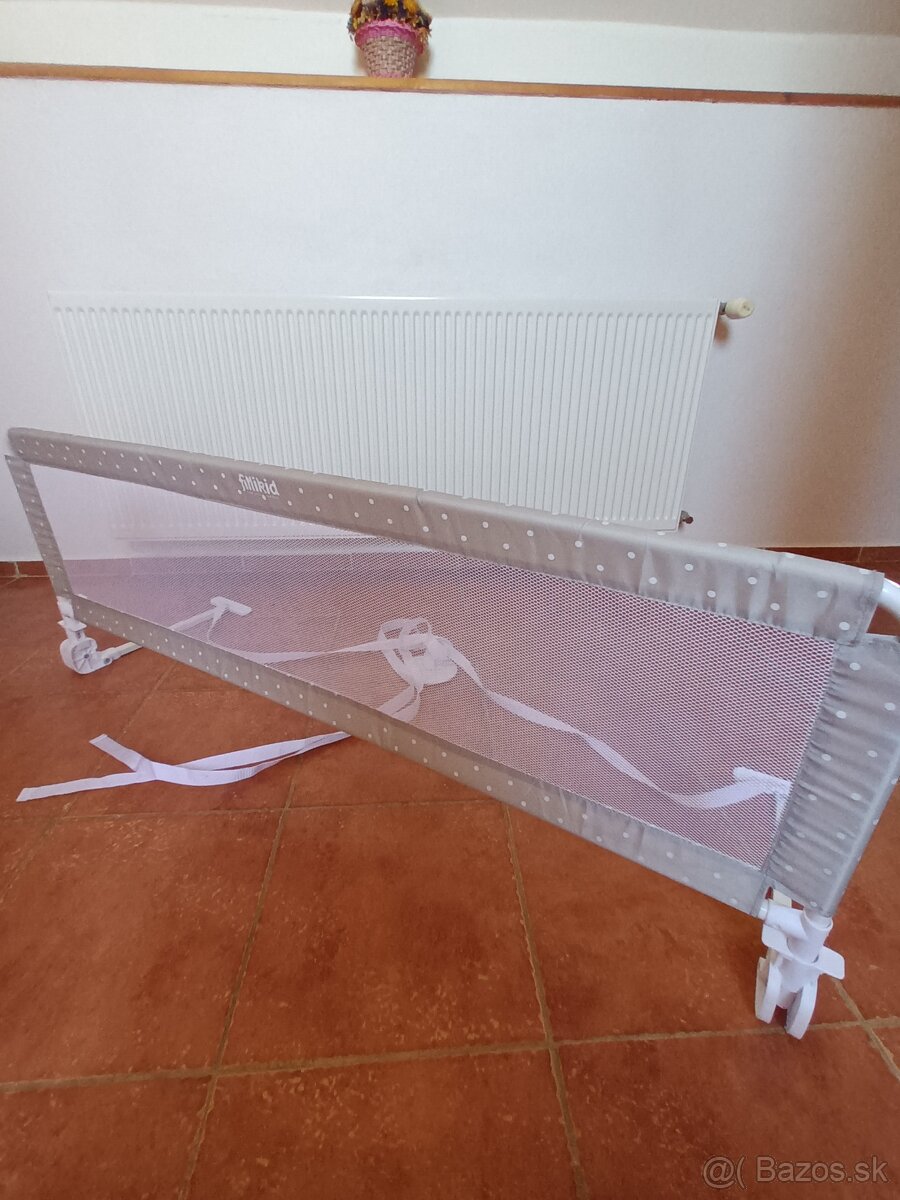 Zábrana na posteľ 130cm
