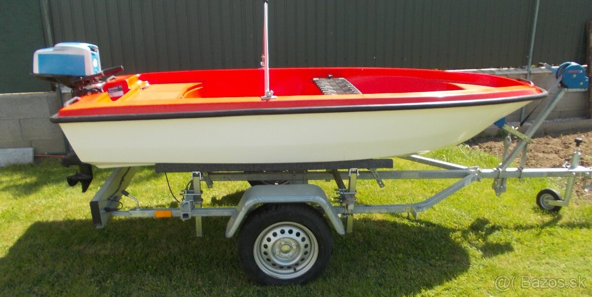 Bavaria Speed 300 Ruderboot