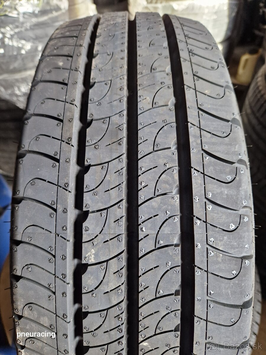 Goodyear 215/65 R16 C letne