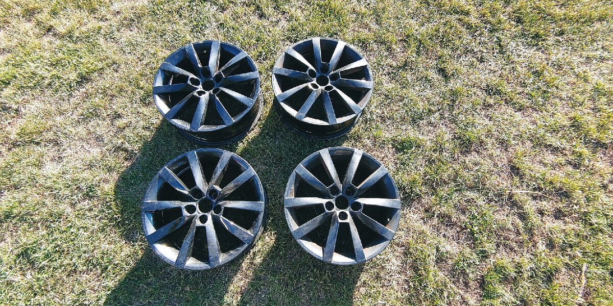 4Ks disky R16 5x100 Škoda Scala Kamiq Octavia Fabia
