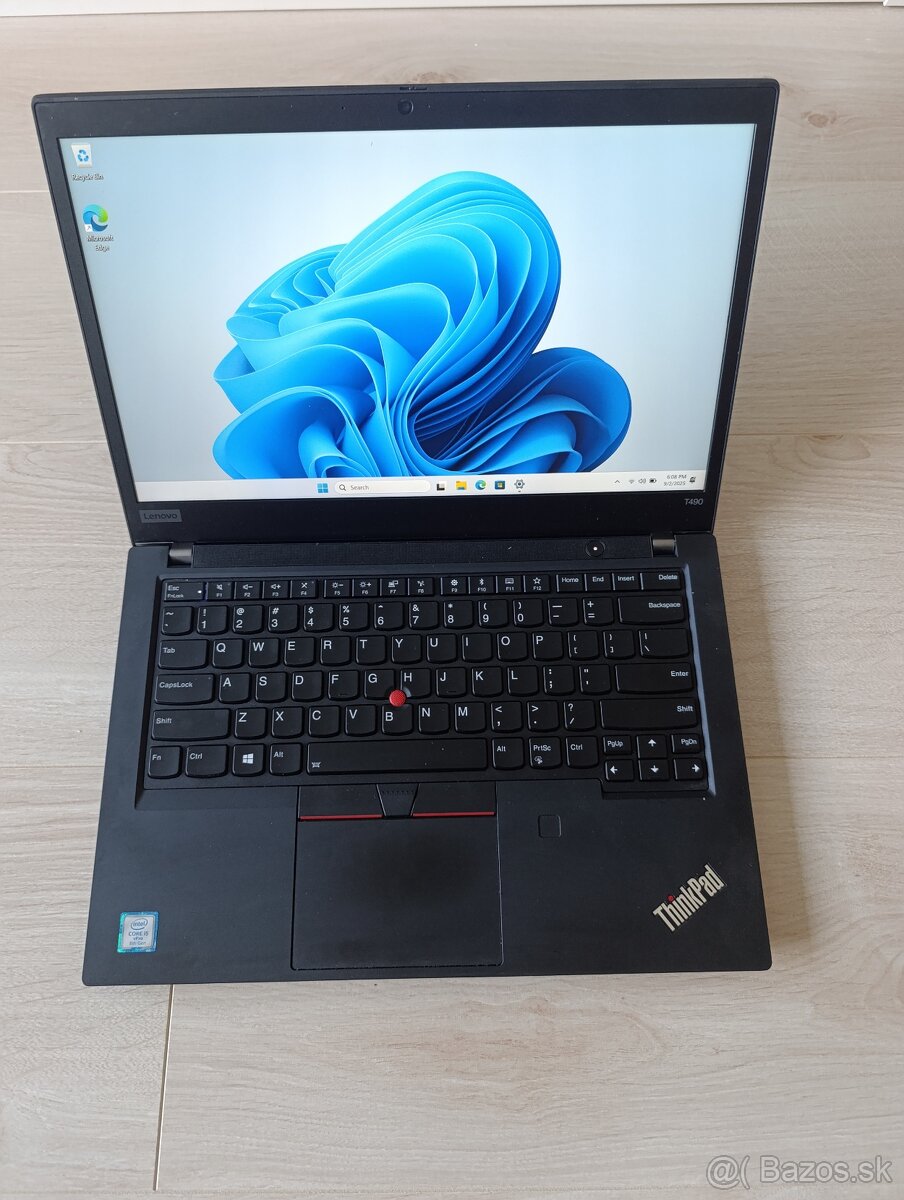 Lenovo Thinkpad T490, I5-8365U, 16 GB RAM, 250 GB SSD NVME