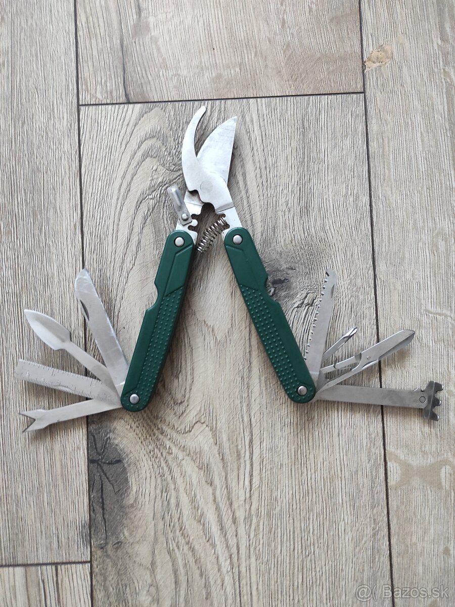 Predám multifunkčný nôž do záhrady