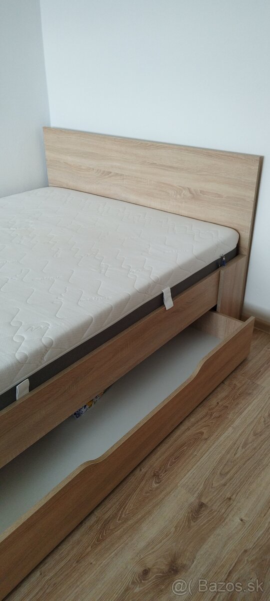predam postel 140x200
