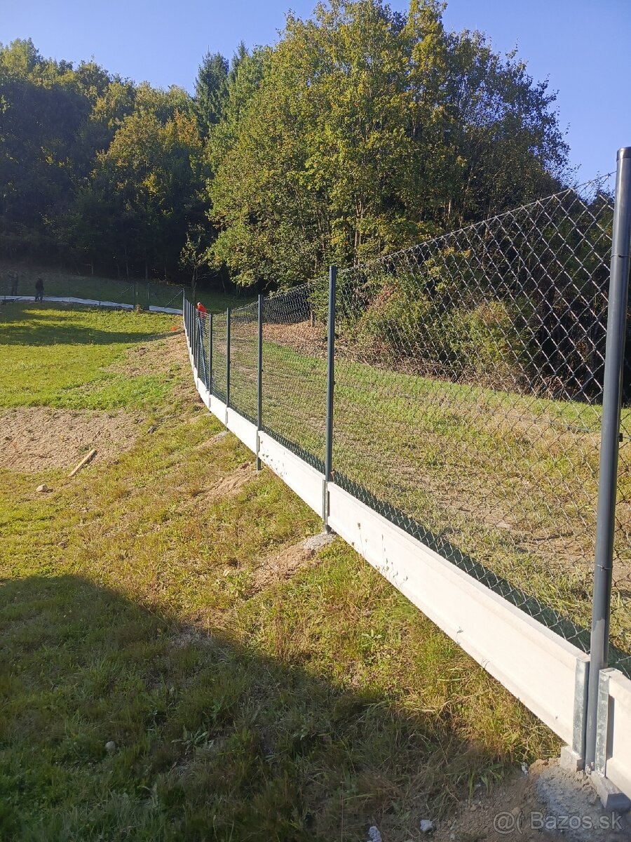 Montáž oplotenia
