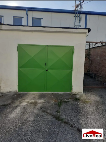 Garáž, ul. Janoškova (Zátišie),17m2, aj s vysporiadaným poze