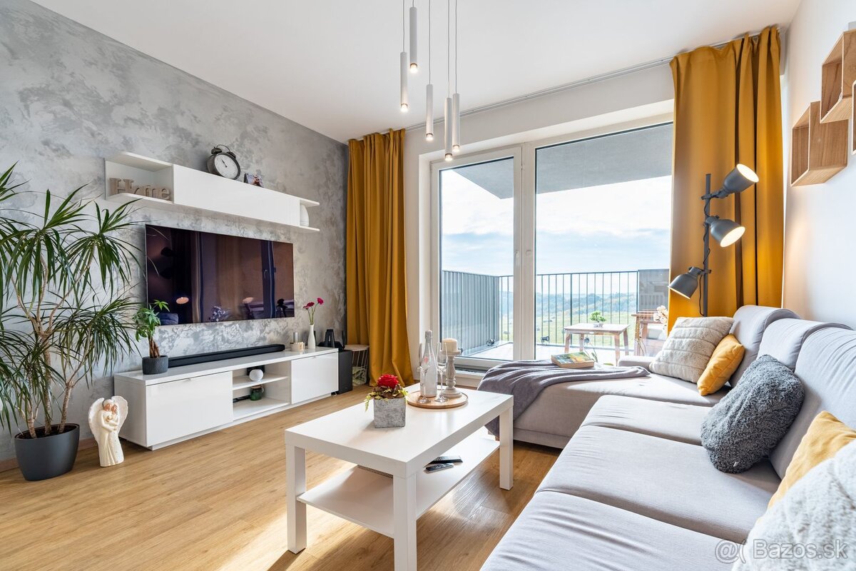 NA PREDAJ MODERNÝ 3-IZBOVÝ BYT S KRÁSNYM VÝHĽADOM