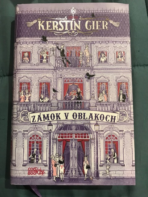 Kerstin Gier Zámok v oblakoch