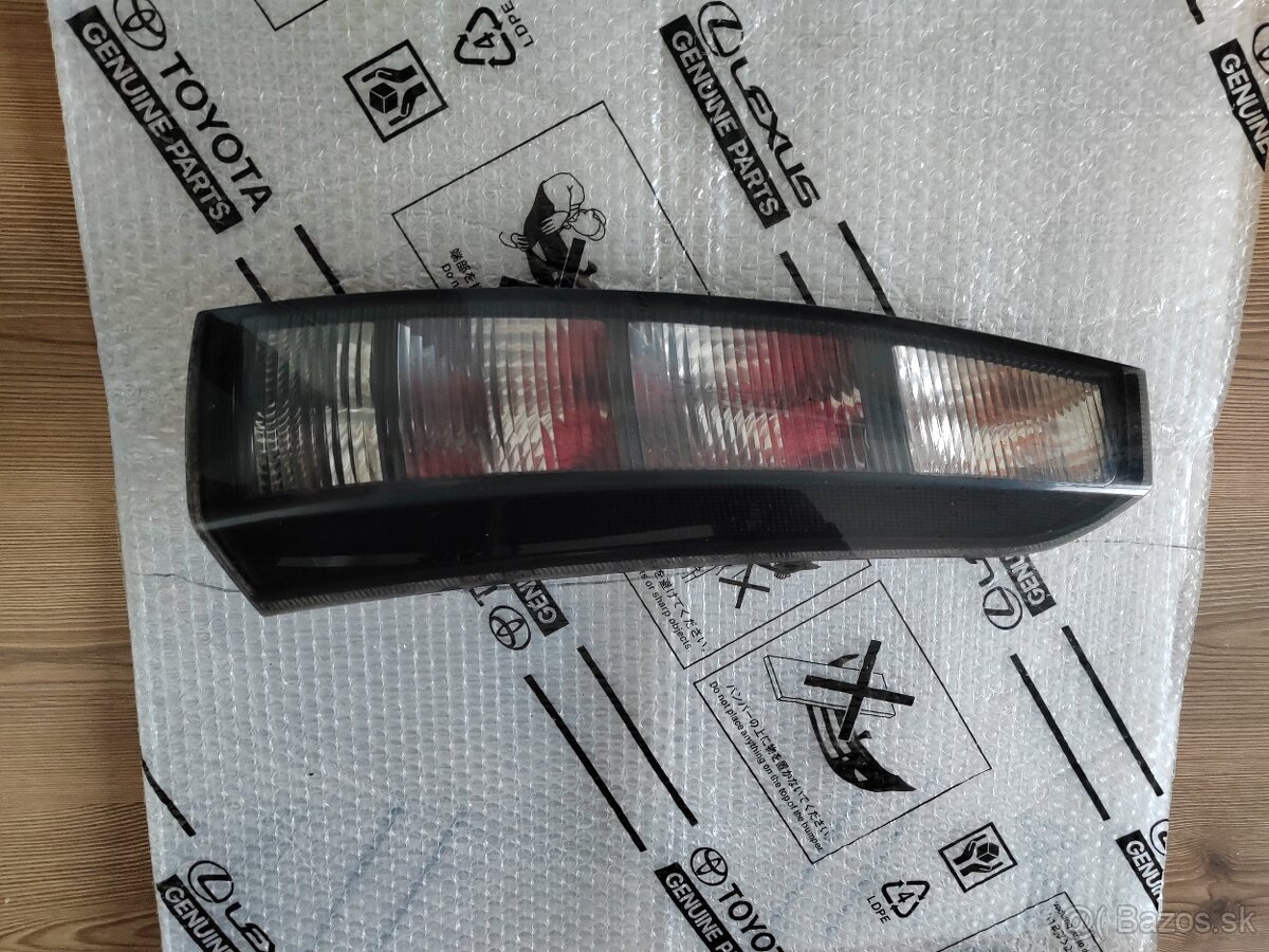 Opel Meriva I zadné svetlo