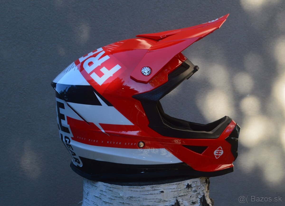 FREEGUN lakova. helma okuliare červené