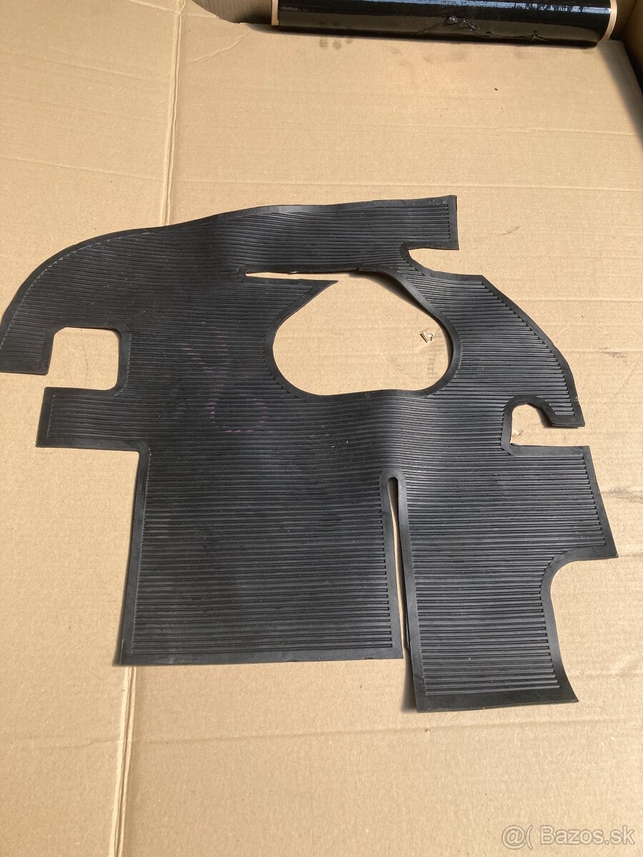 Uaz 452, sanitka, buchanka, valník predám