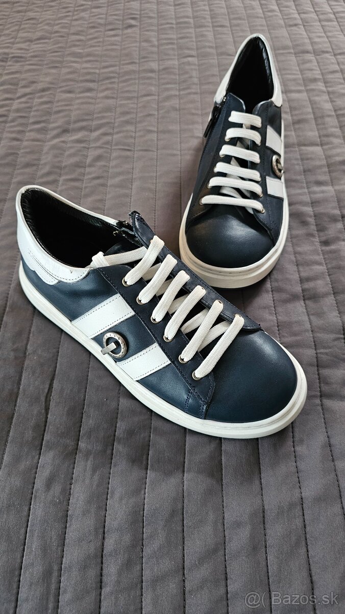 Predám nové topánky č. 35