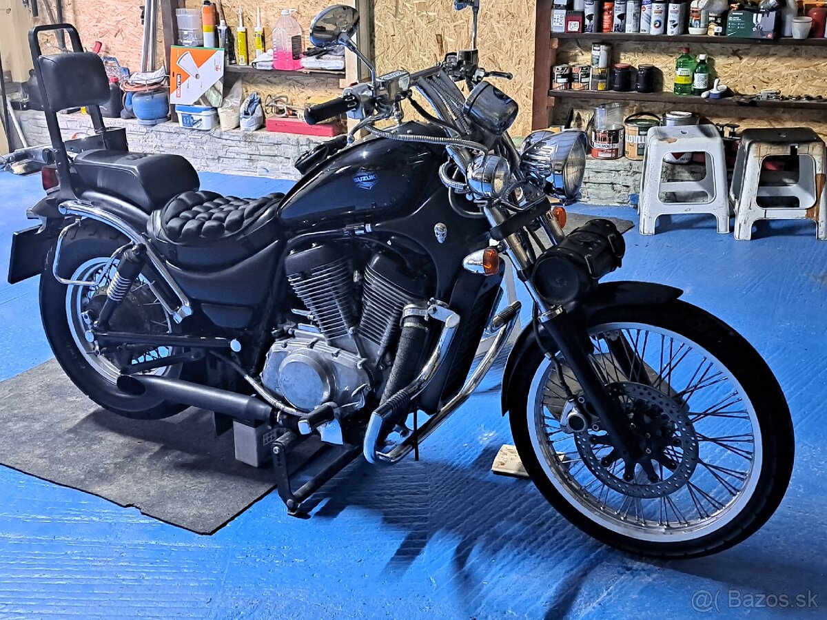 Suzuki intruder VS750G