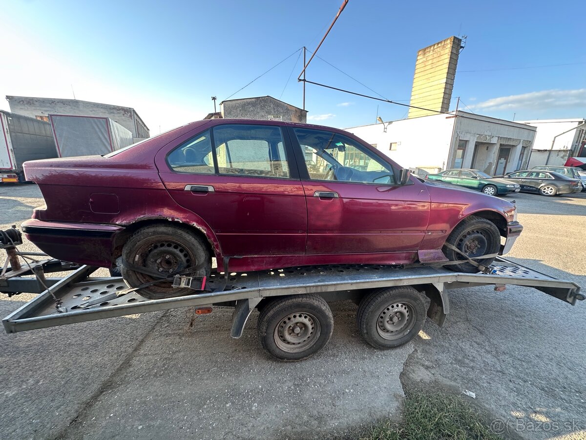 Rozpredam BMW E36 325 TDS