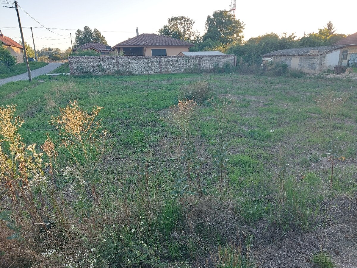 Stavebný pozemok mužla,štúrovo
