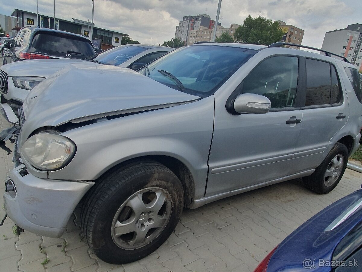 Kúpim MERCEDES ML 270 CDI