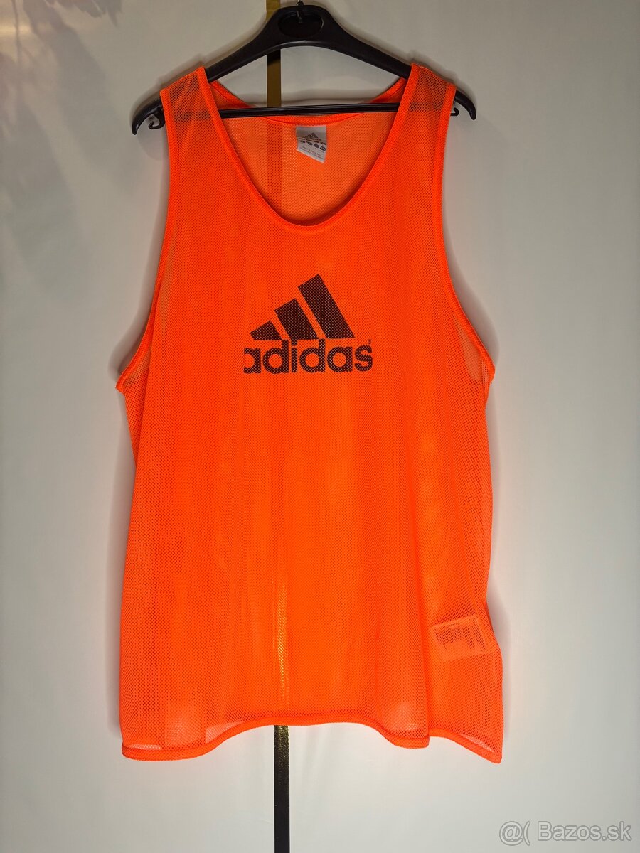 Adidas tréningová vesta – oranžová