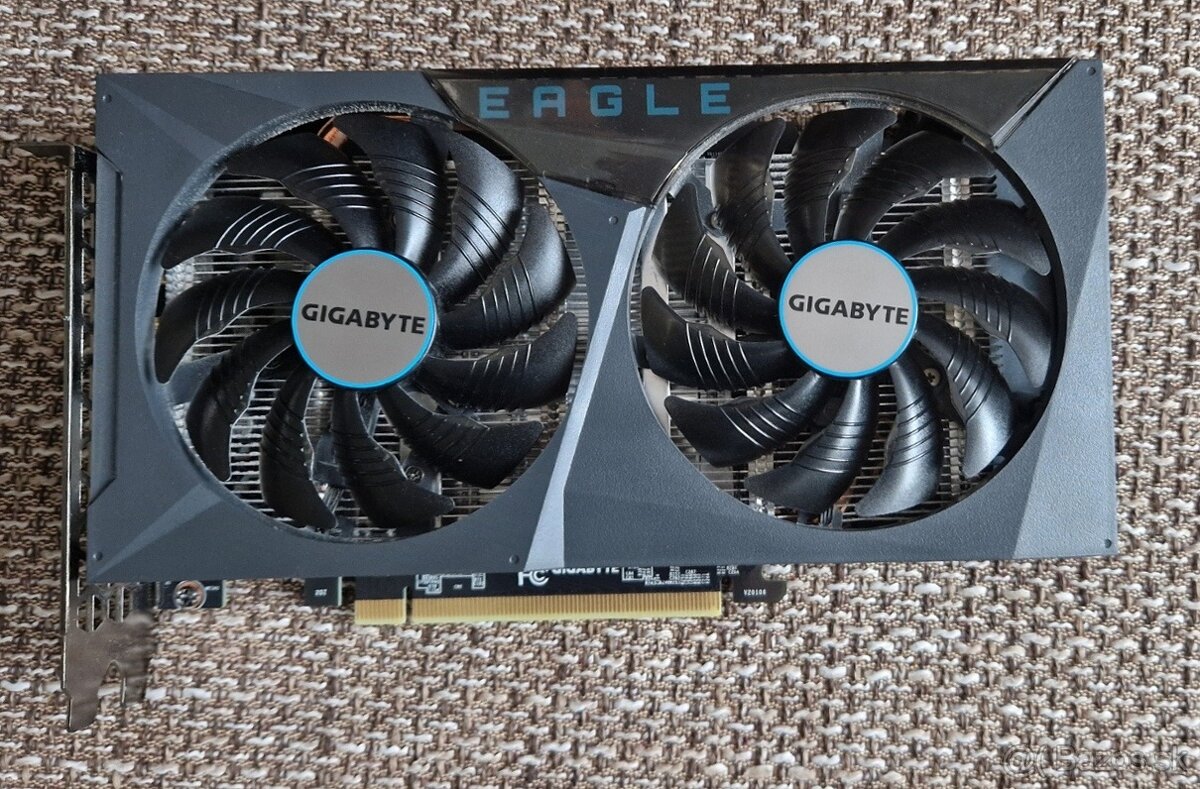 GIGABYTE GeForce RTX 3050 EAGLE OC 8G