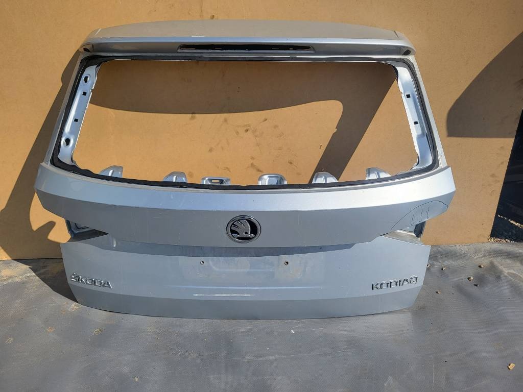 Skoda kofiaq kufrove dvere