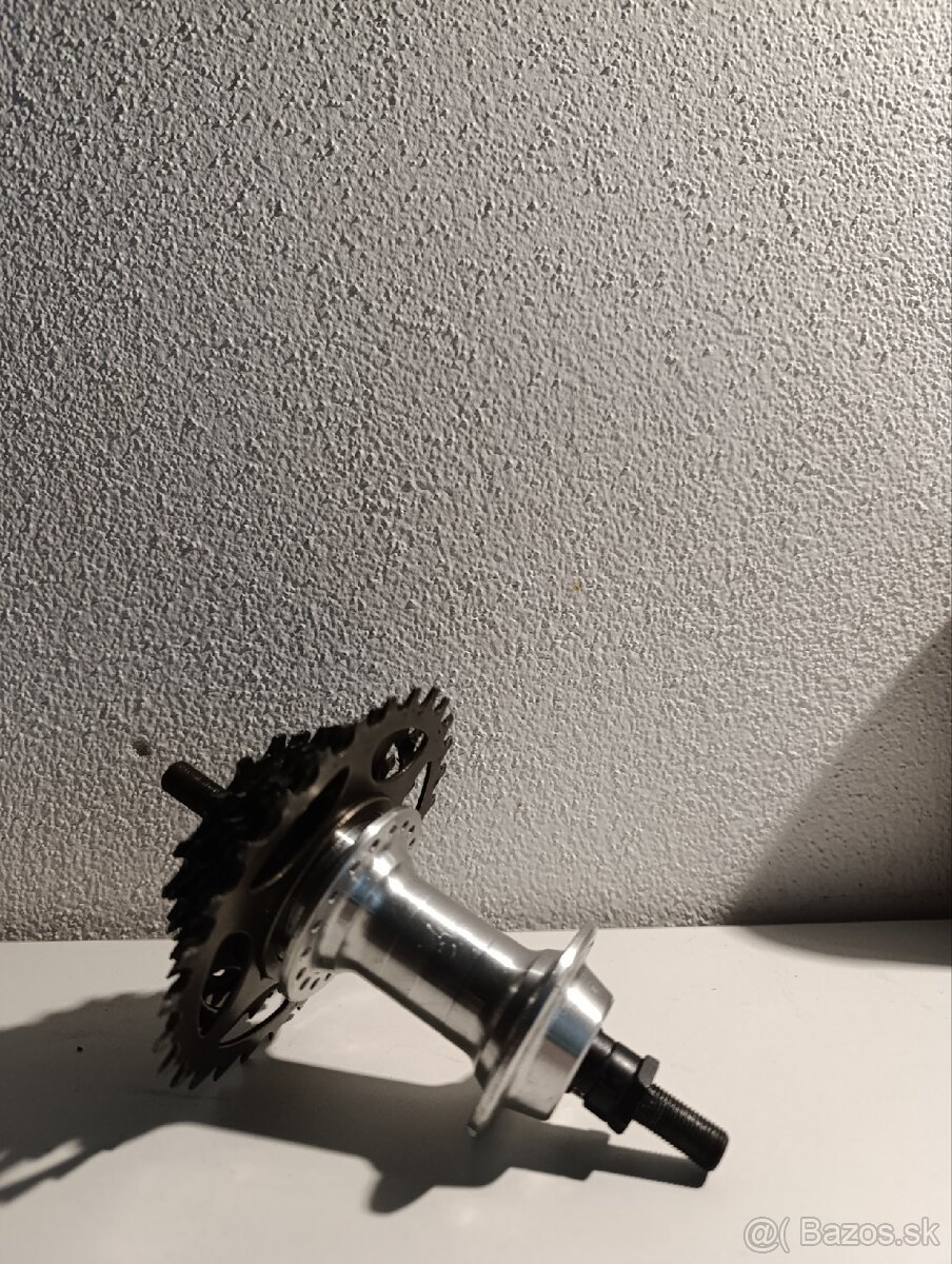 Predám zadný náboj miche