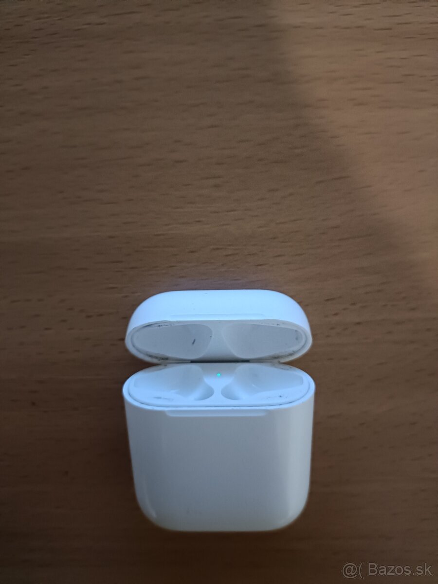 Púzdro Apple Airpods 2