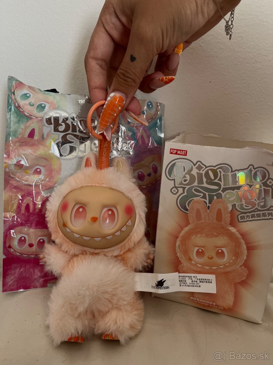 Labubu Big into Energy- Happiness