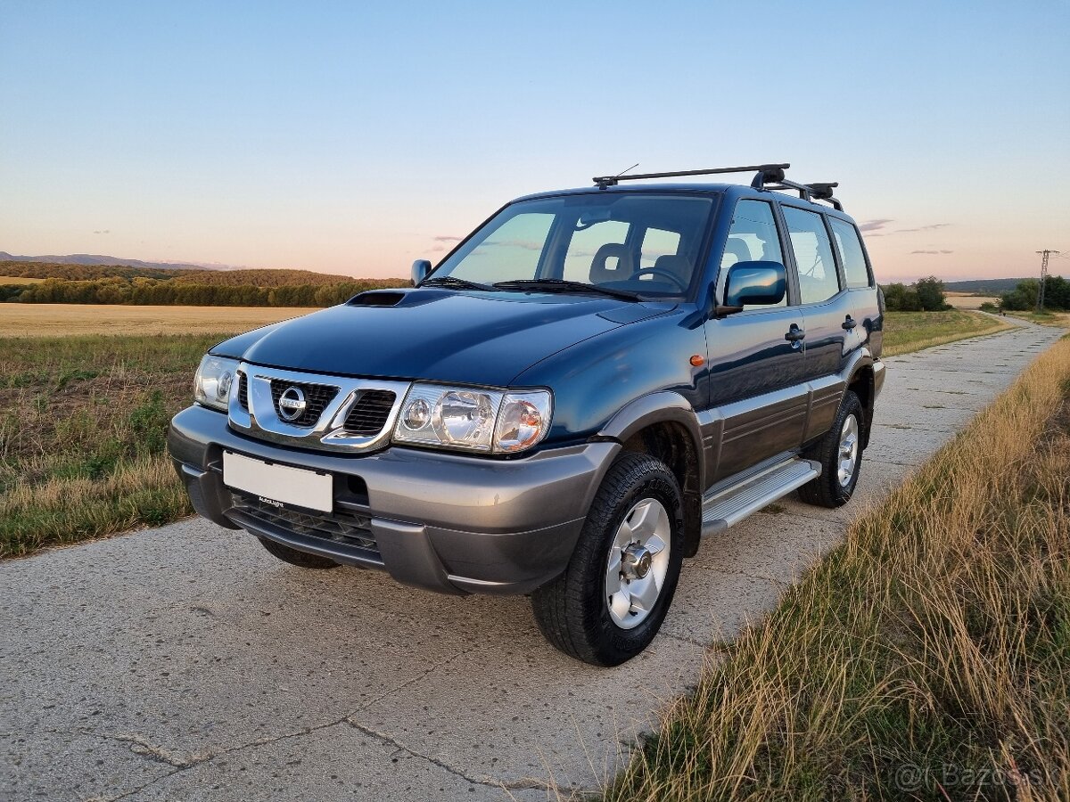 NISSAN TERRANO .. Top stav ...