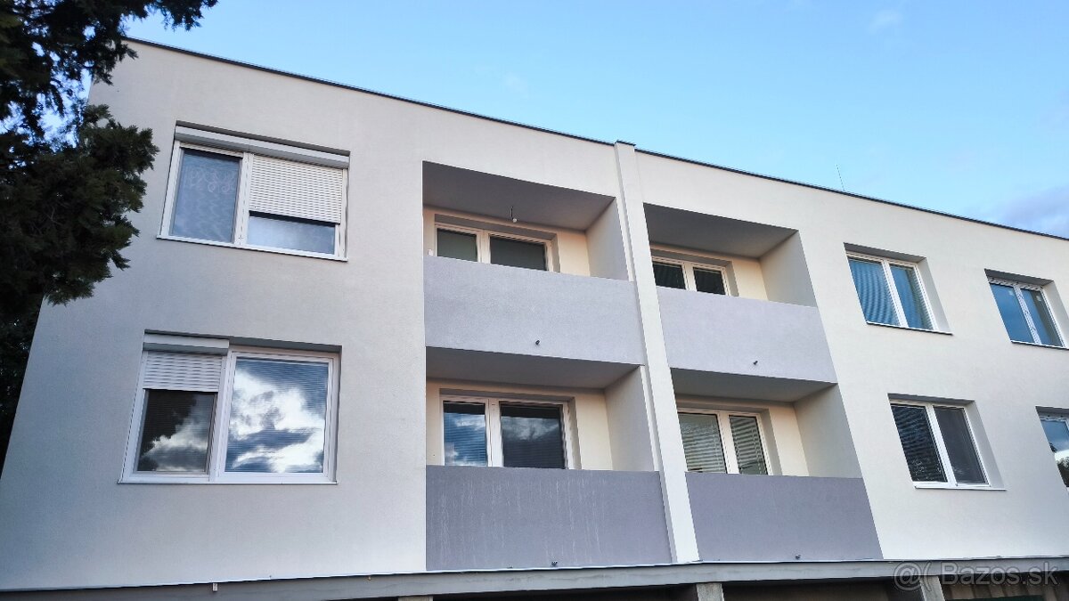 Predam 3 izbovy byt Tešedíkovo