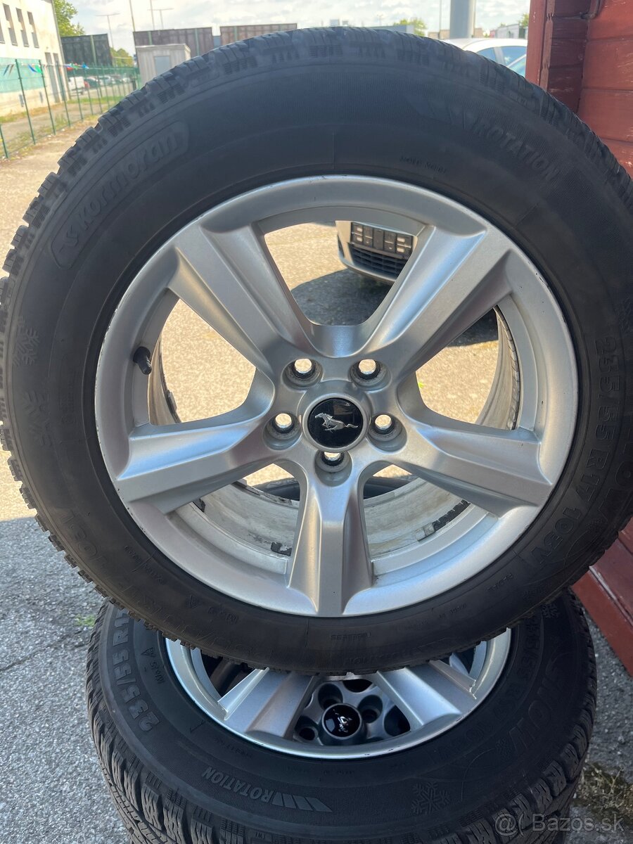 Elektróny-ALU Ford Mustang