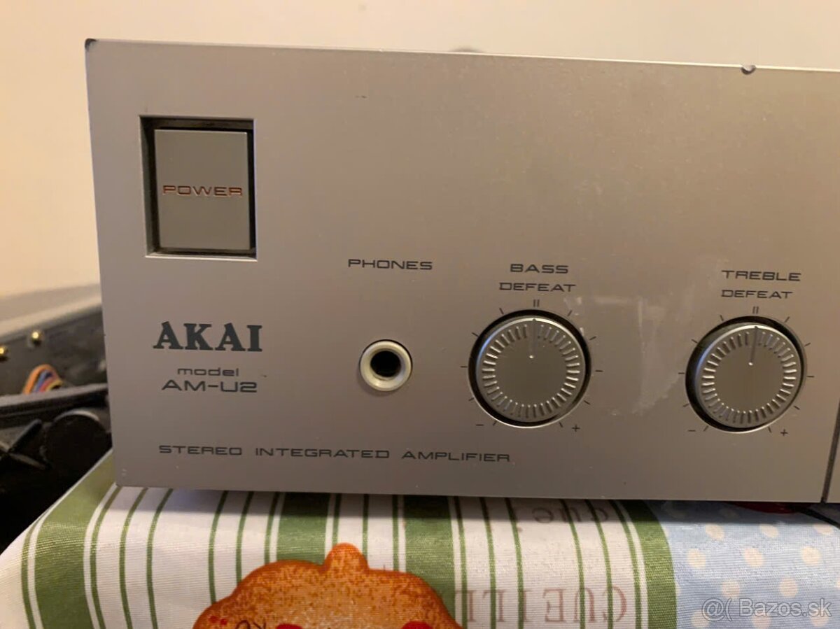 AKAI AM- U2 pekny za 30