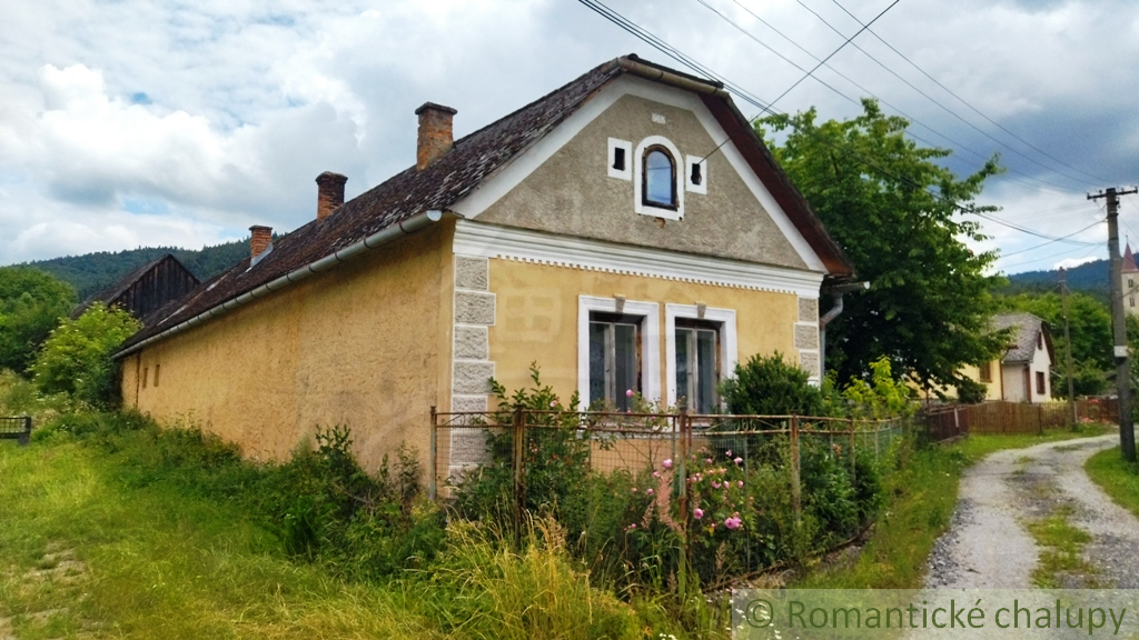 Pozemok s pôvodným domom