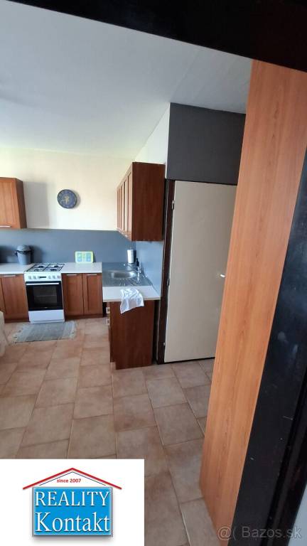 Na prenájom 1-izbový byt v Nových Zámkoch