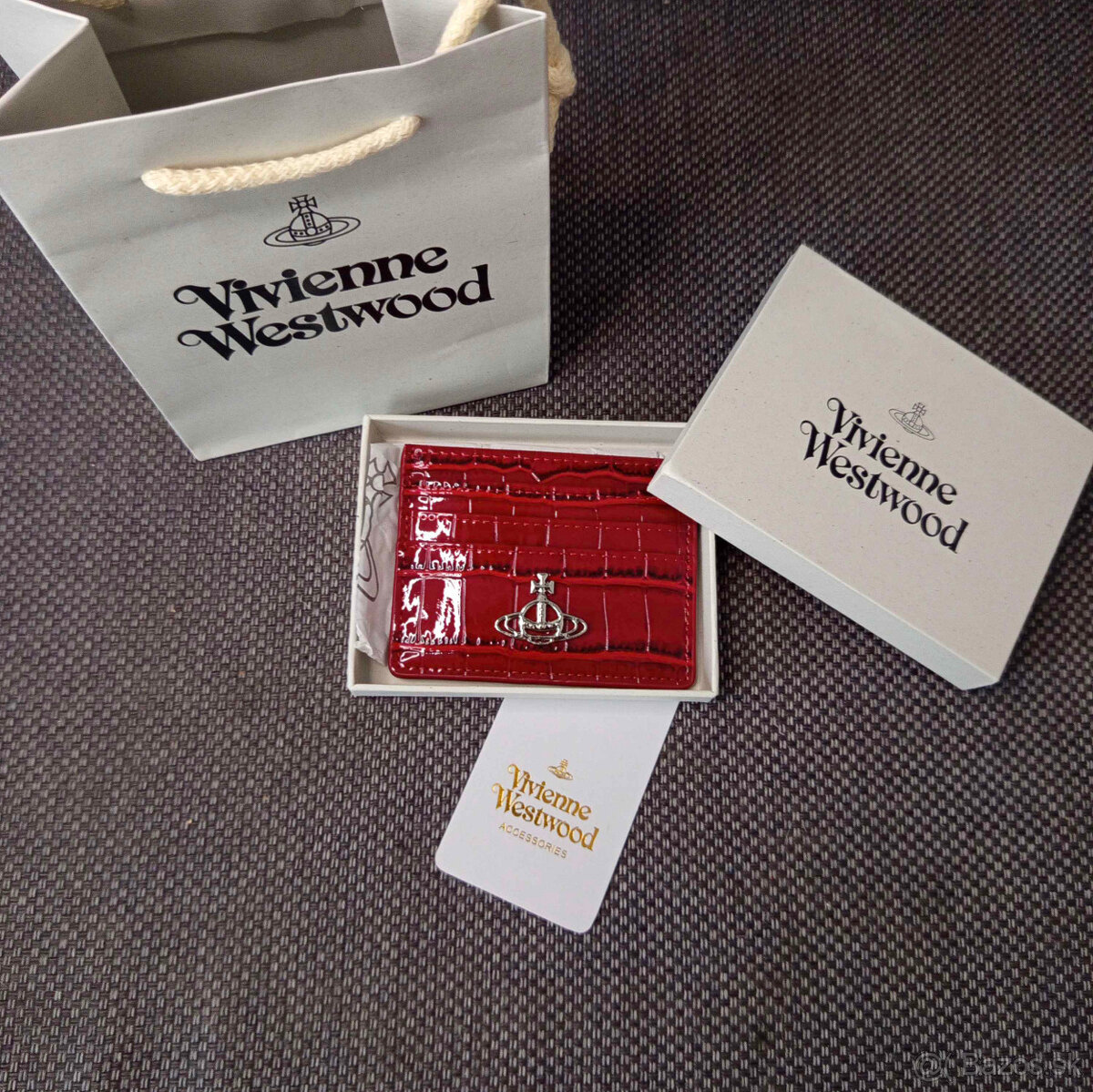 Vivienne Westwood červený držiak na karty