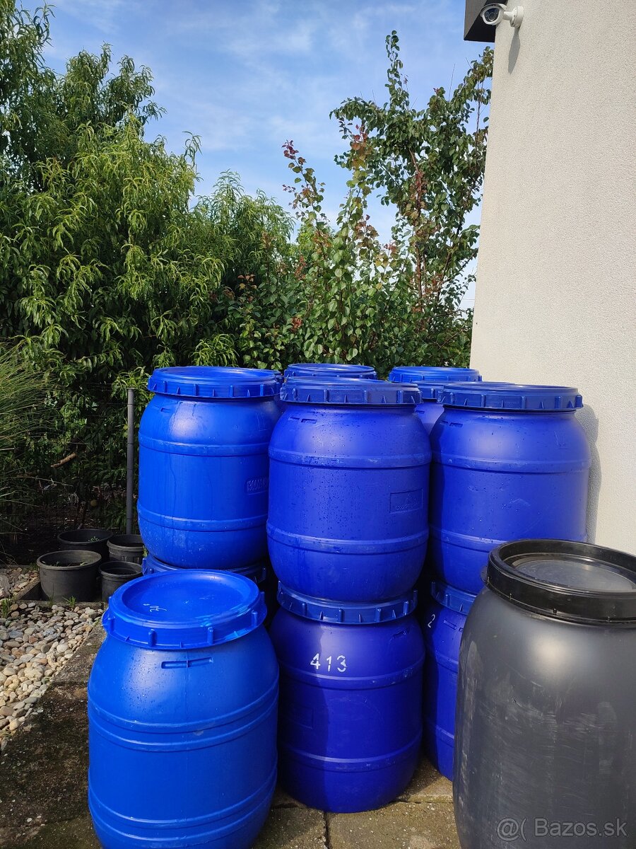 Plastové sudy 150l a 220l