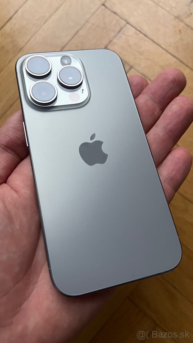 Predám / Vymením iPhone 15 Pro
