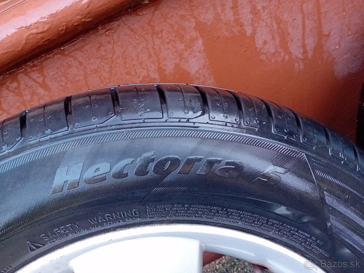 Sada pneu na Octavia 1